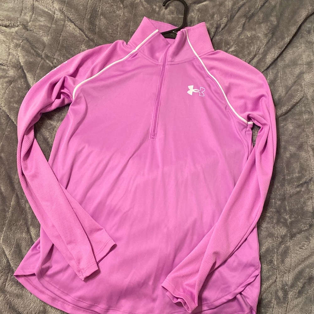 YXL New Under Armor Pullover